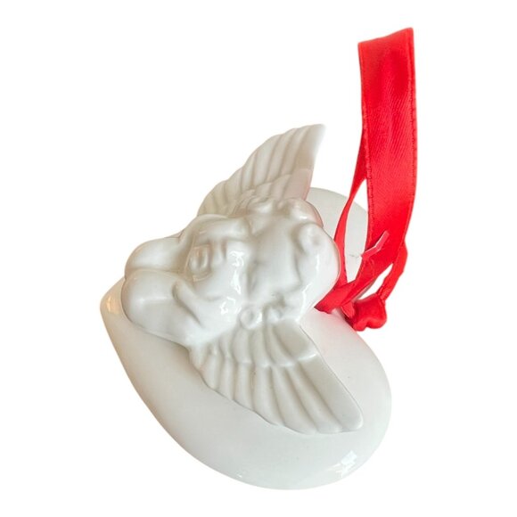 Vtg Fine Bone China Cherub Angel on Heart Ornament with Red Satin Ribbon 3"X3" - Picture 5 of 7
